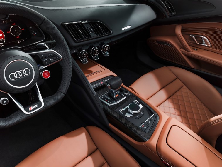 2019 Audi R8 Coupe ve Spyder resim galerisi (21.03.2019)