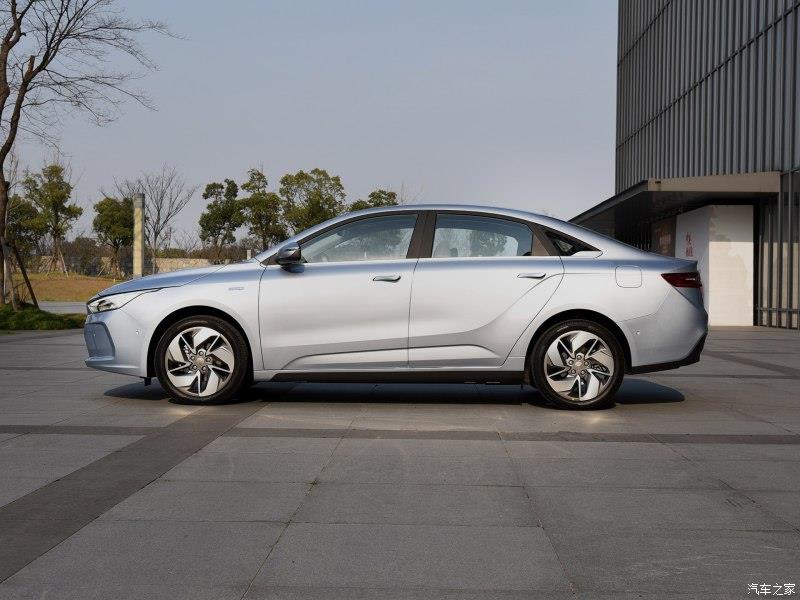 Geely GE11 resim galerisi (21.03.2019)