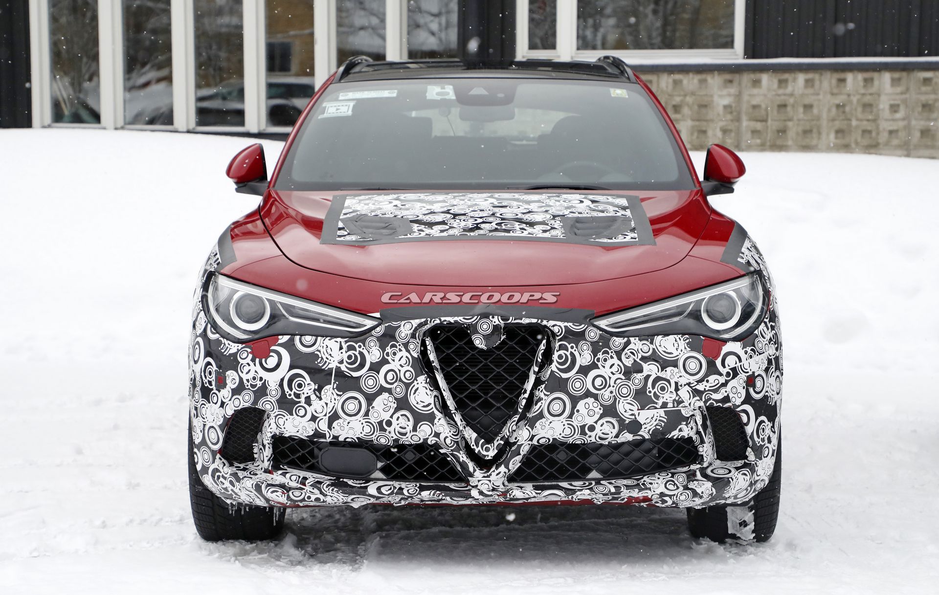 Gncellenen Alfa Romeo Stelvio resim galerisi (22.03.2019)