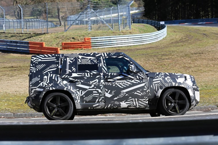 2020 Land Rover Defender 110  resim galerisi