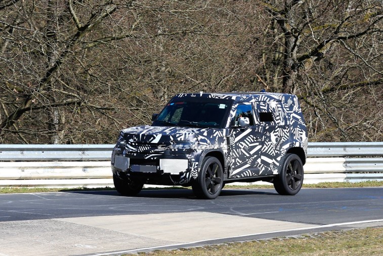 2020 Land Rover Defender 110  resim galerisi
