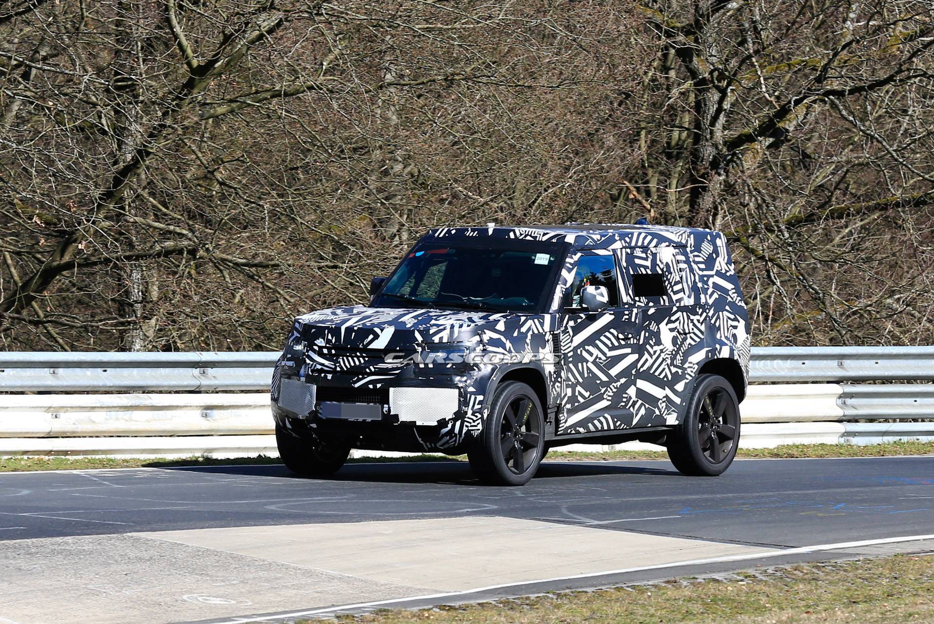 2020 Land Rover Defender 110  resim galerisi