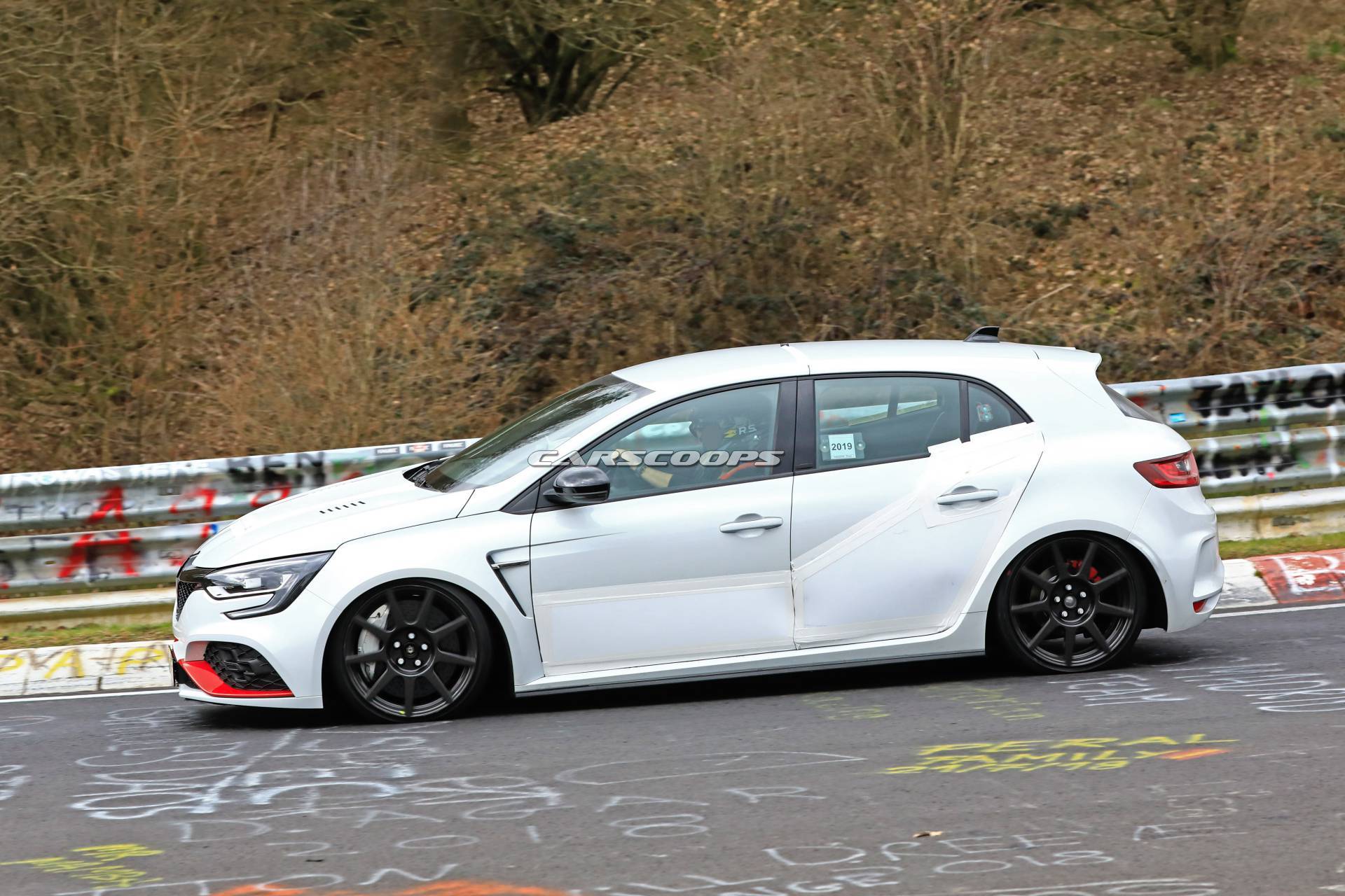 Renault Megane RS Trophy-R