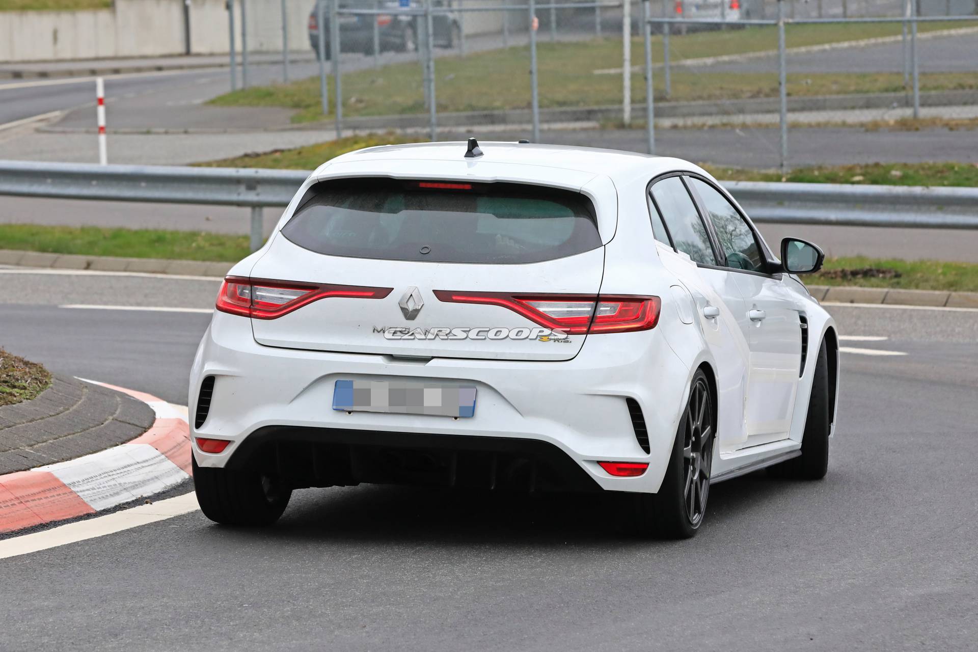 Renault Megane RS Trophy-R