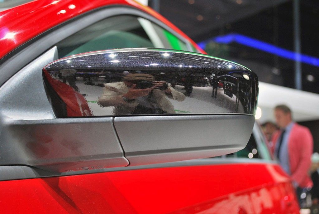 YEN RAPD SPACEBACK FRANKFURT LANSMAN RESM GALERS