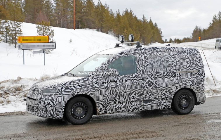 Yeni 2021 VW Caddy resim galerisi