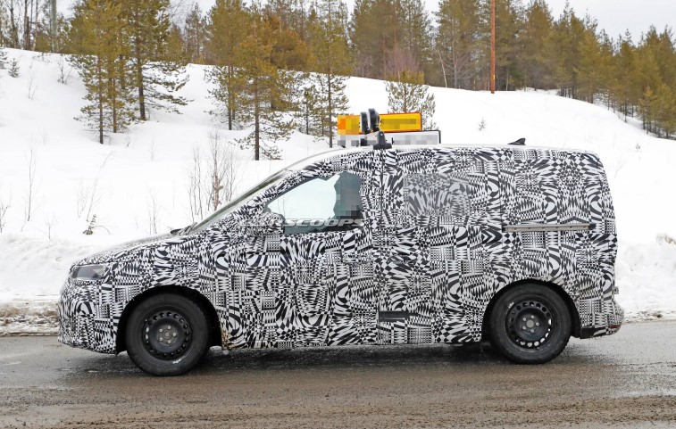 Yeni 2021 VW Caddy resim galerisi
