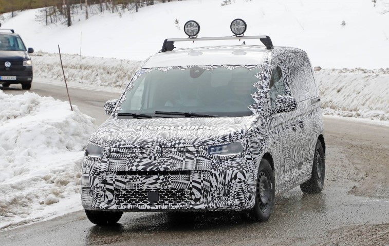 Yeni 2021 VW Caddy resim galerisi