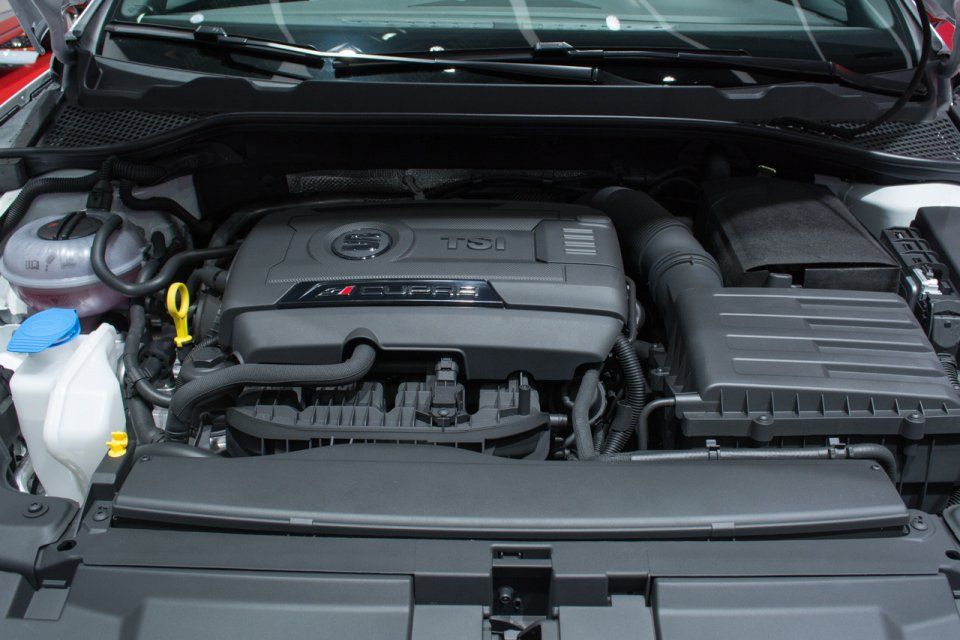 YEN SEAT LEON CUPRA CENEVRE RESM GALERS