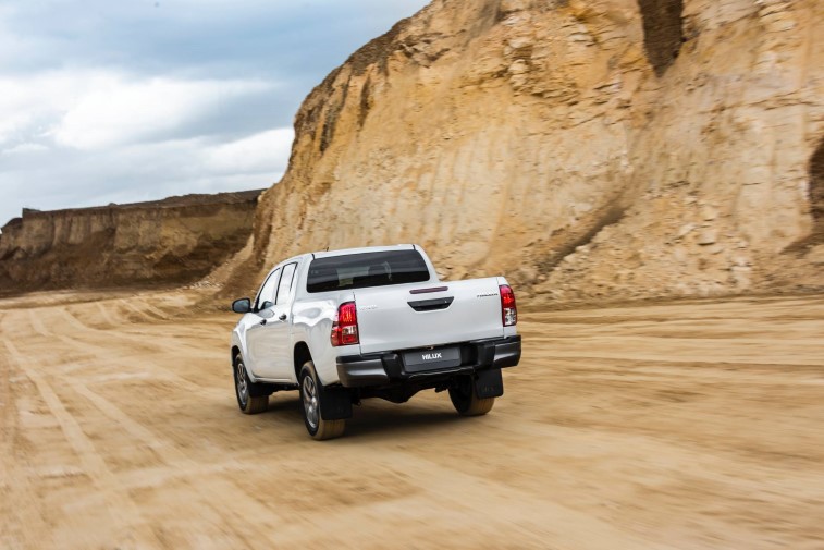 Toyota Hilux Special Edition resim galerisi (23.04.2019)