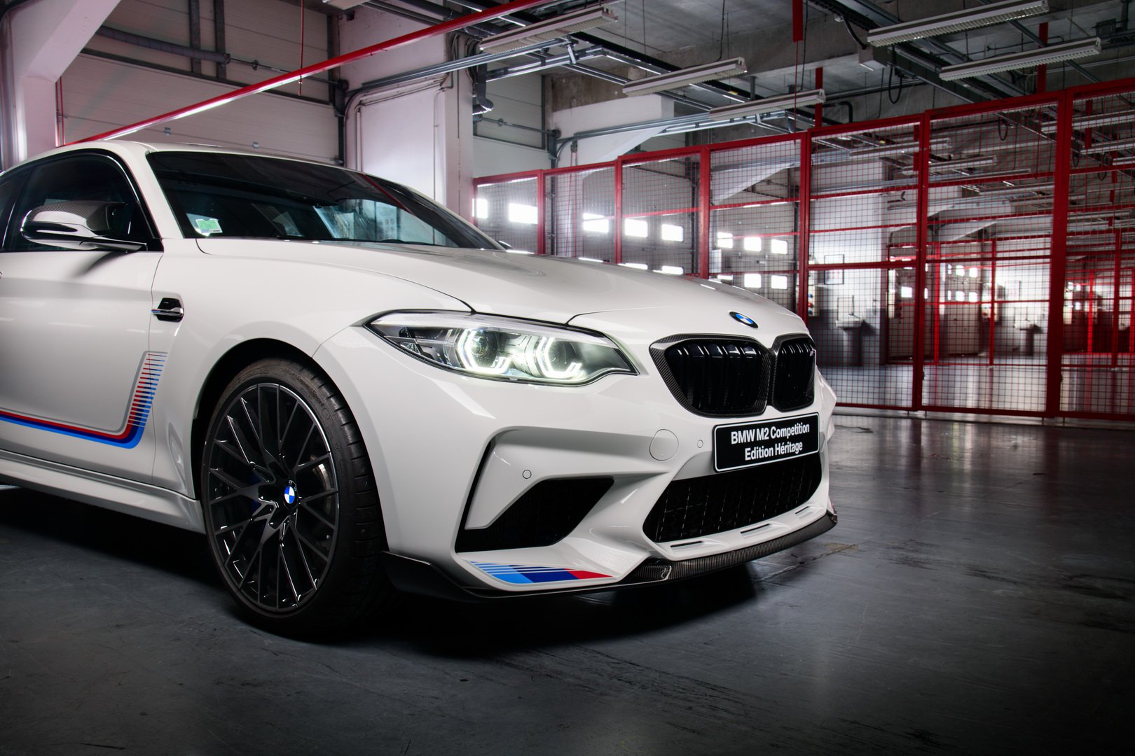 BMW M2 Competition Heritage Edition resim galerisi