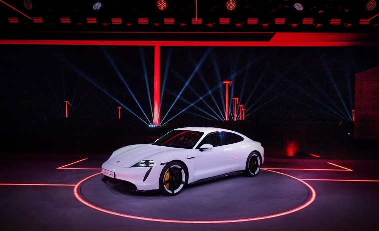 Yeni Porsche Taycan resim galerisi (06.05.2019)