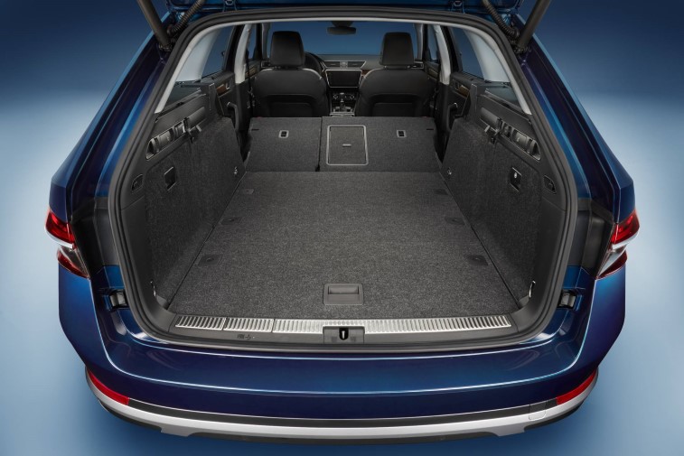 Skoda Superb Scout resim galerisi (26.05.2019)