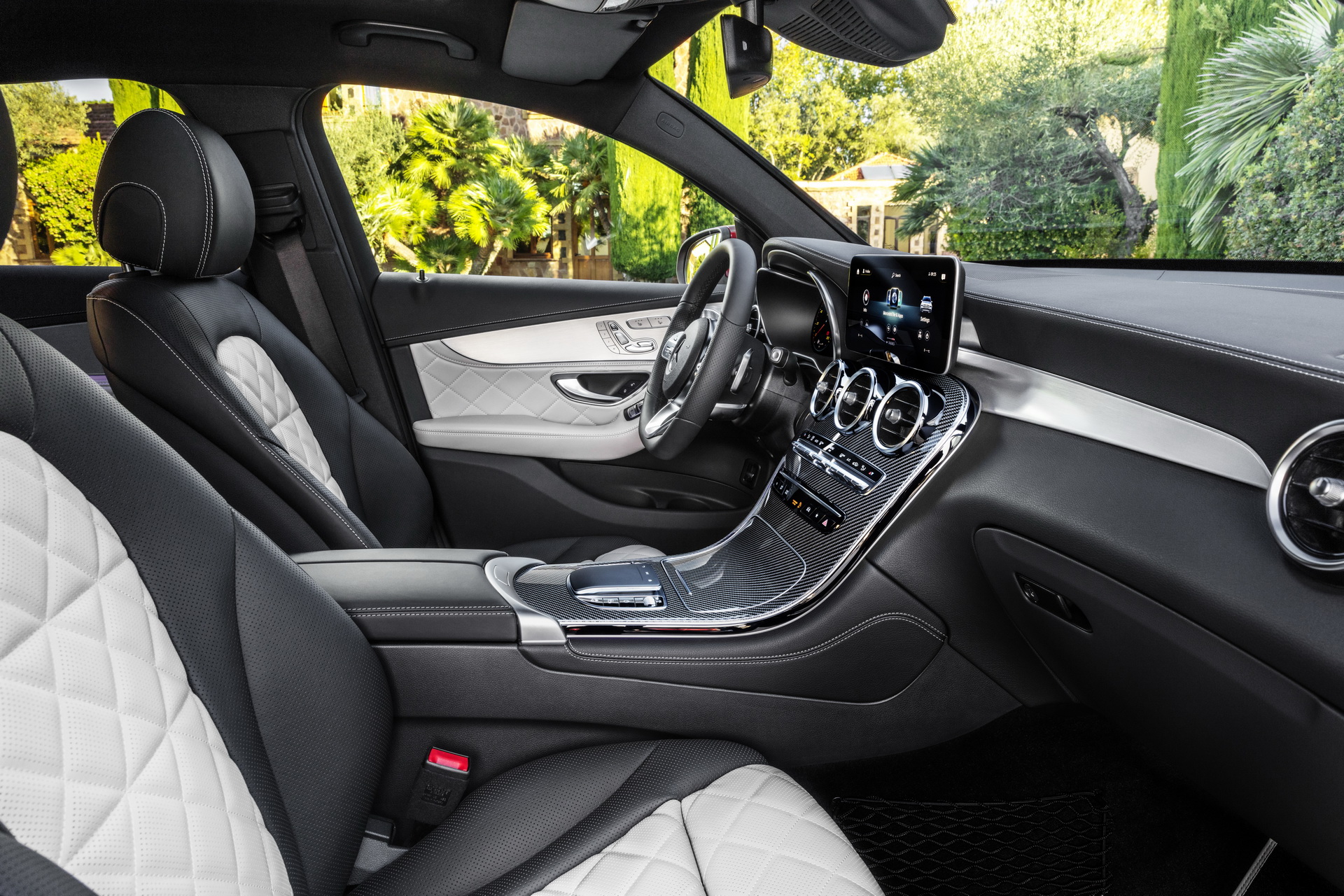 2020 Mercedes-Benz GLC resim galerisi (02.06.2019)