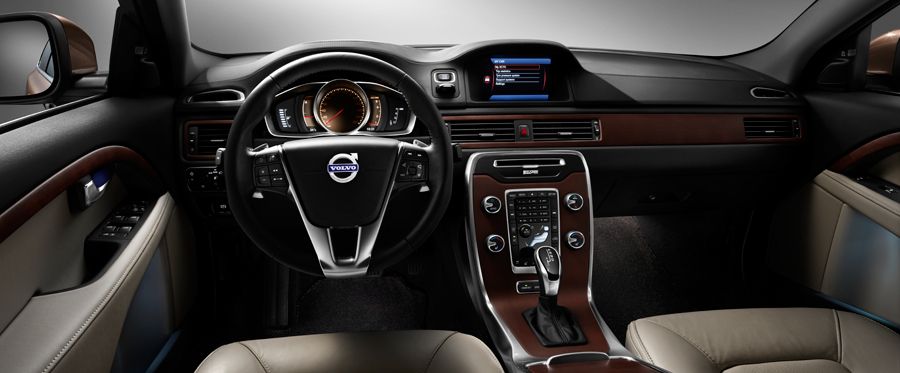 YEN� MAKYAJLI 2014 VOLVO XC70 GALER�