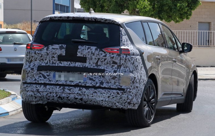2020 Renault Espace resim galerisi (16.06.2019)