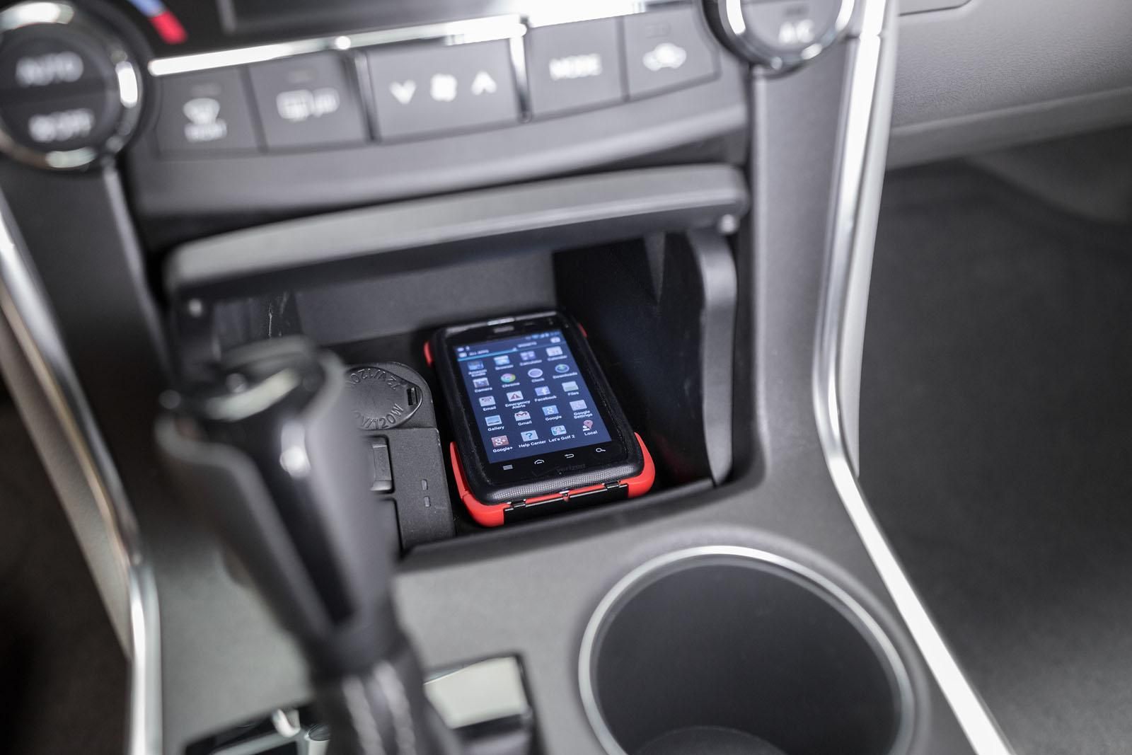 YEN 2015 TOYOTA CAMRY AMERKAN VERSYON RESM GALERS