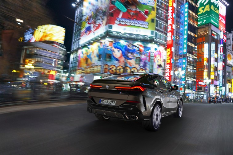 2020 BMW X6 resim galerisi (04.07.2019)