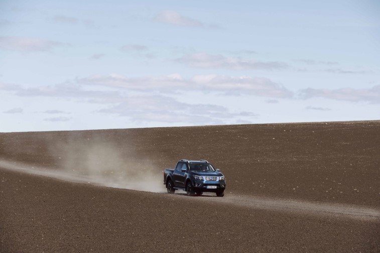 Makyajl Nissan Navara resim galerisi (09.07.2019)