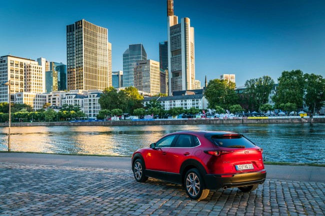 2020 Mazda CX-30 resim galerisi (16.07.2019)