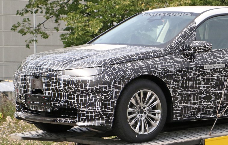 2021 BMW iNext Elektrikli SUV resim galerisi (25.07.2019)