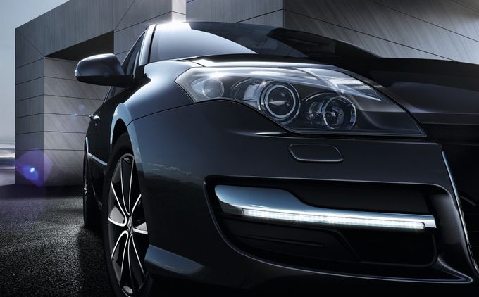 YEN 2014 RENAULT LAGUNA 1.5 DC EDC RESM GALERS