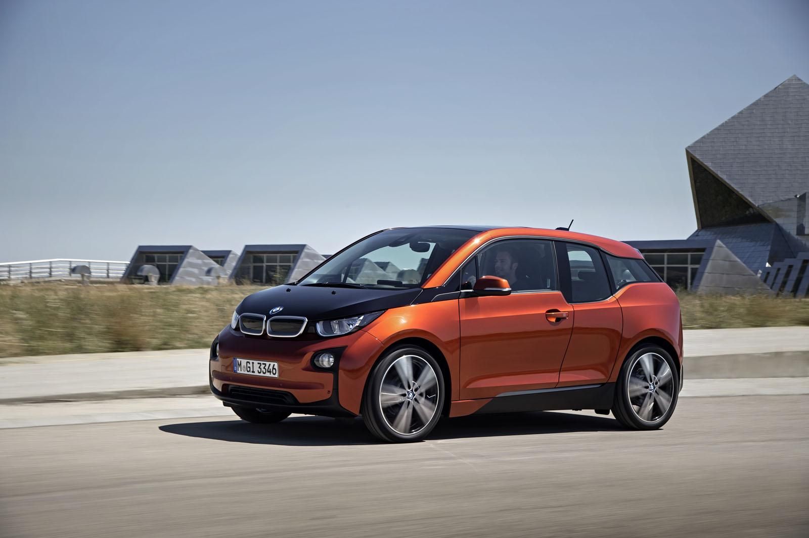 YEN BMW 3 RESM TANITIM FOTORAF GALERS
