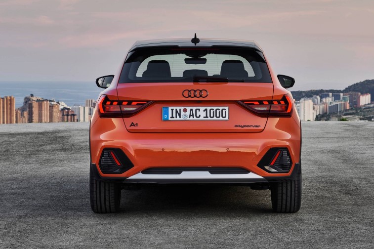 2020 Audi A1 Citycarver resim galerisi 