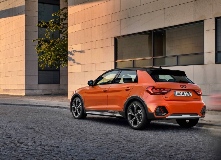 2020 Audi A1 Citycarver resim galerisi 