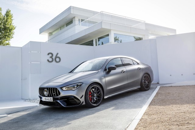 2020 Mercedes-AMG A45 ve CLA45 resim galerisi (01.08.2019)