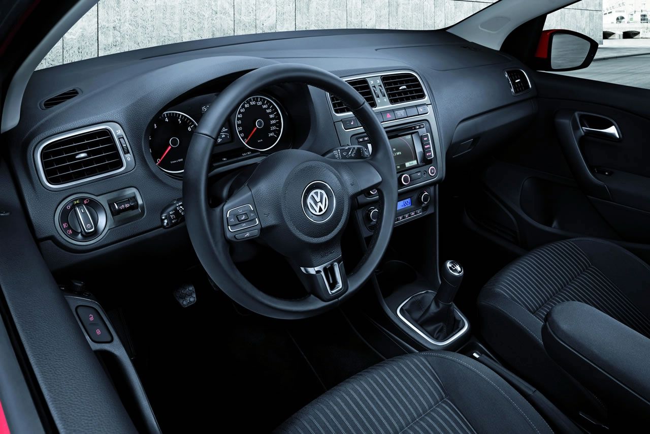 VOLKSWAGEN POLO GALER
