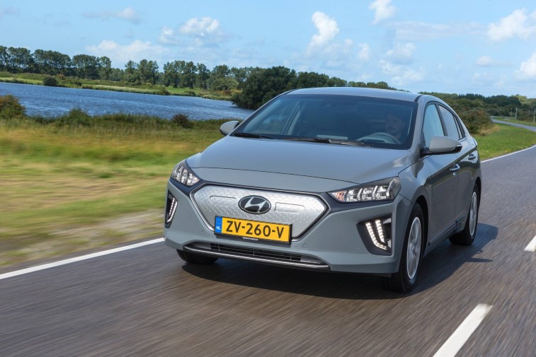 Gncellenen 2020 Hyundai Ioniq Electric resim galerisi (27.08.2019)