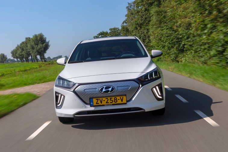 Gncellenen 2020 Hyundai Ioniq Electric resim galerisi (27.08.2019)