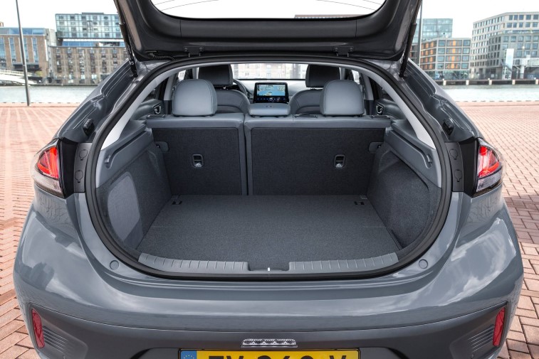 Gncellenen 2020 Hyundai Ioniq Electric resim galerisi (27.08.2019)