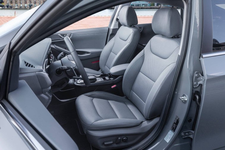 Gncellenen 2020 Hyundai Ioniq Electric resim galerisi (27.08.2019)