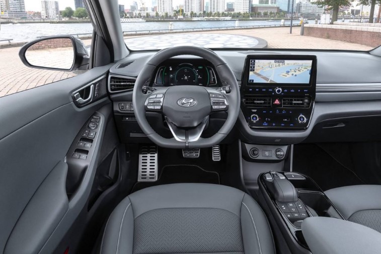 Gncellenen 2020 Hyundai Ioniq Electric resim galerisi (27.08.2019)