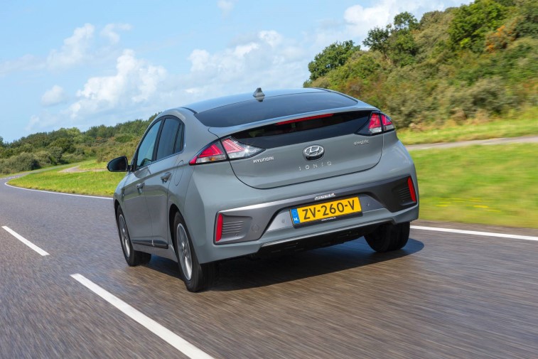 Gncellenen 2020 Hyundai Ioniq Electric resim galerisi (27.08.2019)