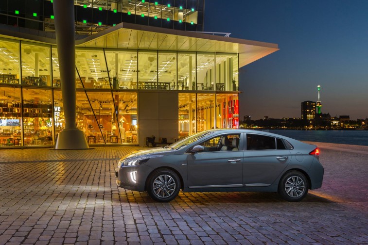 Gncellenen 2020 Hyundai Ioniq Electric resim galerisi (27.08.2019)