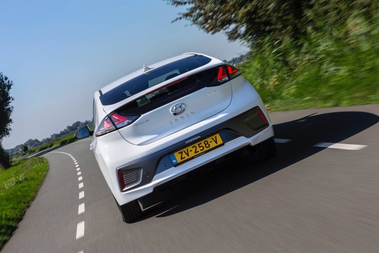 Gncellenen 2020 Hyundai Ioniq Electric resim galerisi (27.08.2019)