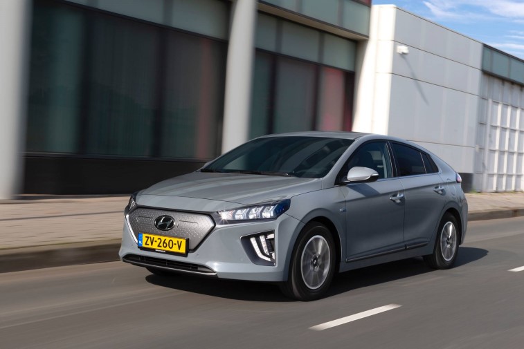 Gncellenen 2020 Hyundai Ioniq Electric resim galerisi (27.08.2019)