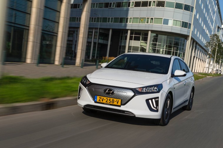 Gncellenen 2020 Hyundai Ioniq Electric resim galerisi (27.08.2019)