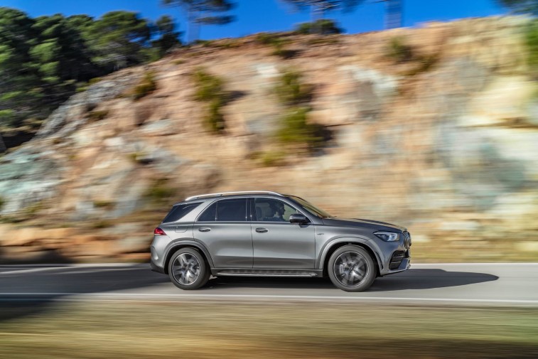 2020 Mercedes-AMG GLE 53 resim galerisi