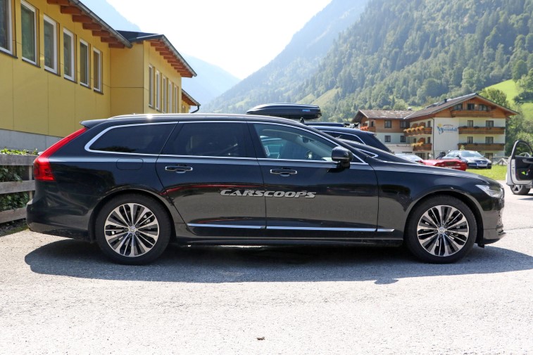 Gncellenen Volvo V90/S90 resim galerisi (03.09.2019)
