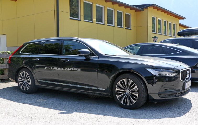 Gncellenen Volvo V90/S90 resim galerisi (03.09.2019)