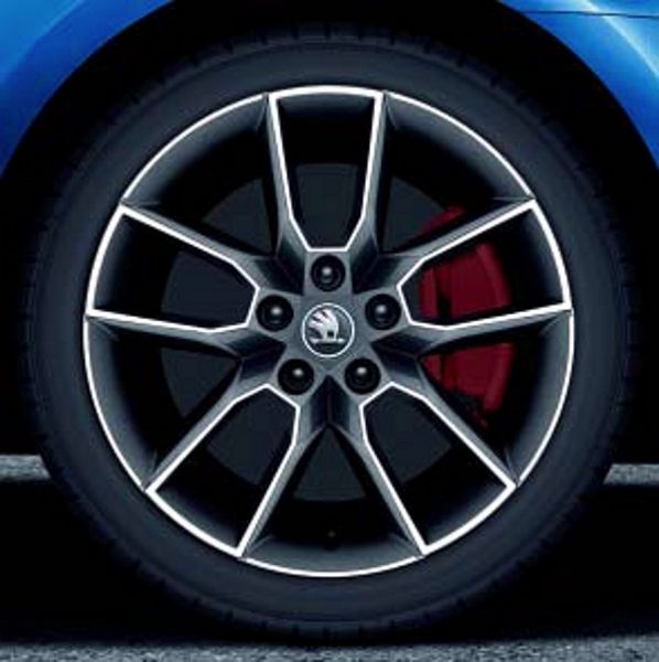 SKODA OCTAVA RS AYRINTILI RESM GALERS