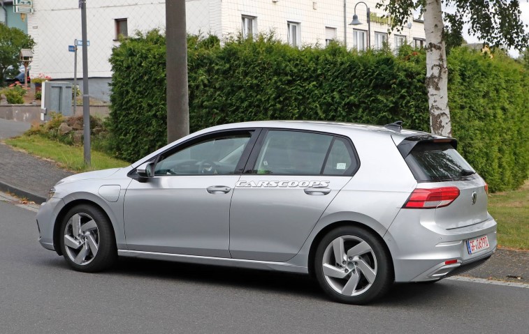 2020 VW Golf GTE Plug-in Hibrit resim galerisi (15.09.2019)