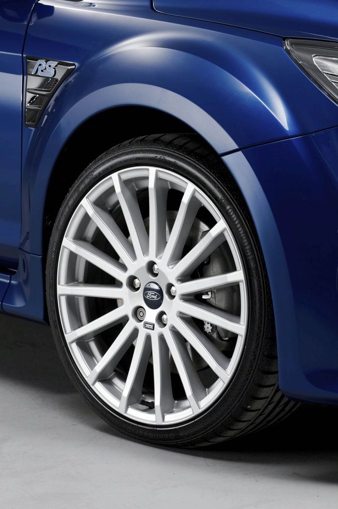 FORD FOCUS RS (2009) GALER