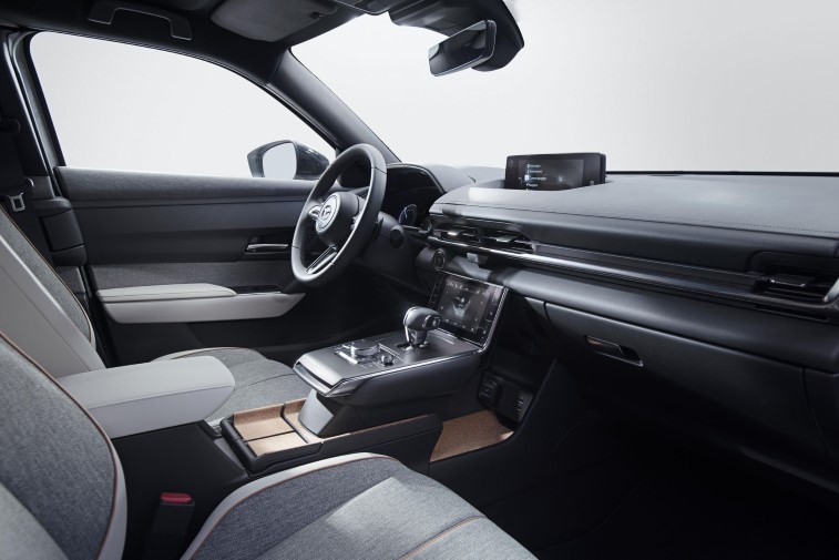 Mazda MX-30 resim galerisi (23.10.2019)