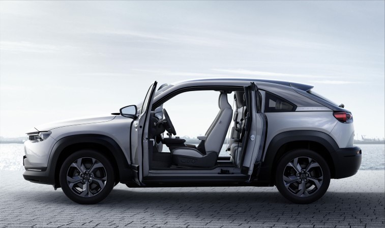 Mazda MX-30 resim galerisi (23.10.2019)