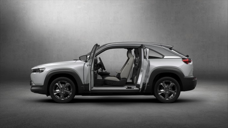 Mazda MX-30 resim galerisi (23.10.2019)